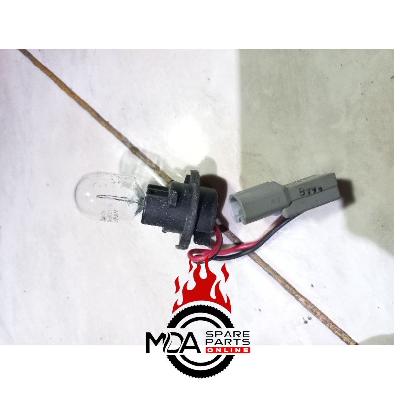 MDA Parts fiting lampu + bolham mobil original