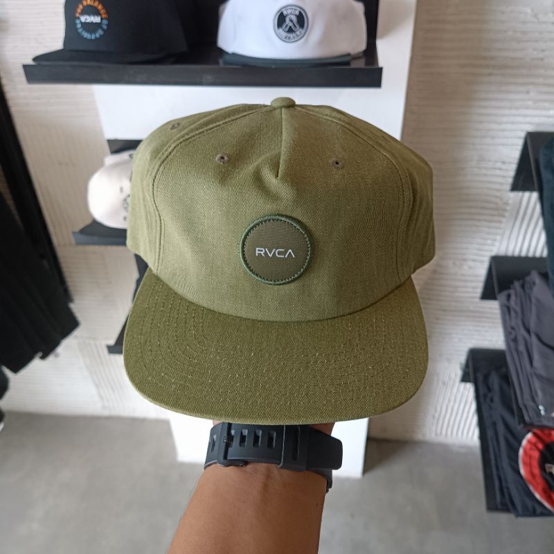 Topi pria Rvca relax trucker