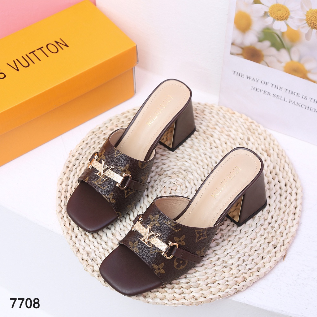 Heels 7708