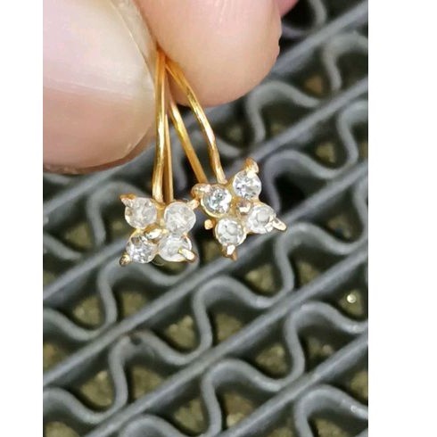 Anting Emas Berlian Banjar cantik dan mungil untuk wanita (code RN7067)