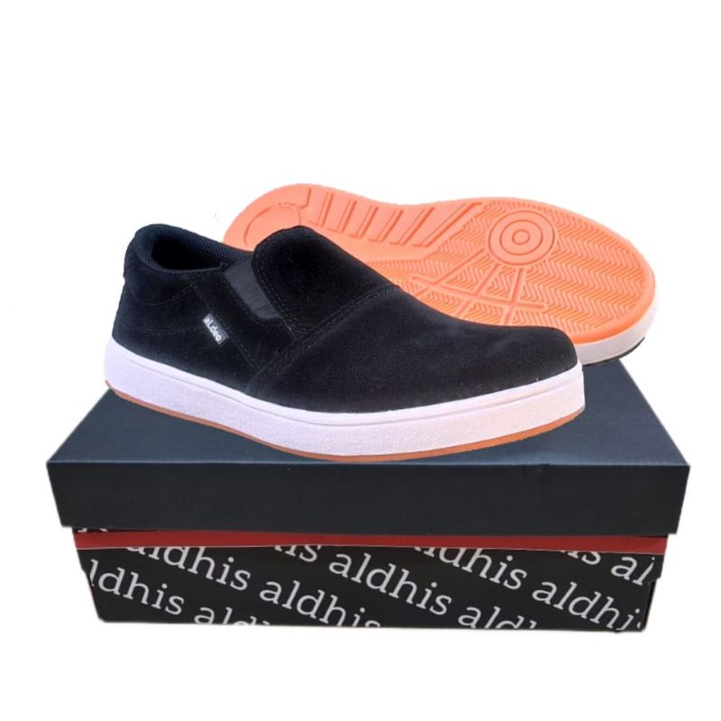 Sepatu Slip On Laki Laki Dewasa ALDEO SH01 Sneakers Casual Pria Tanpa Tali Terbaru Buat Gaya dan Santai
