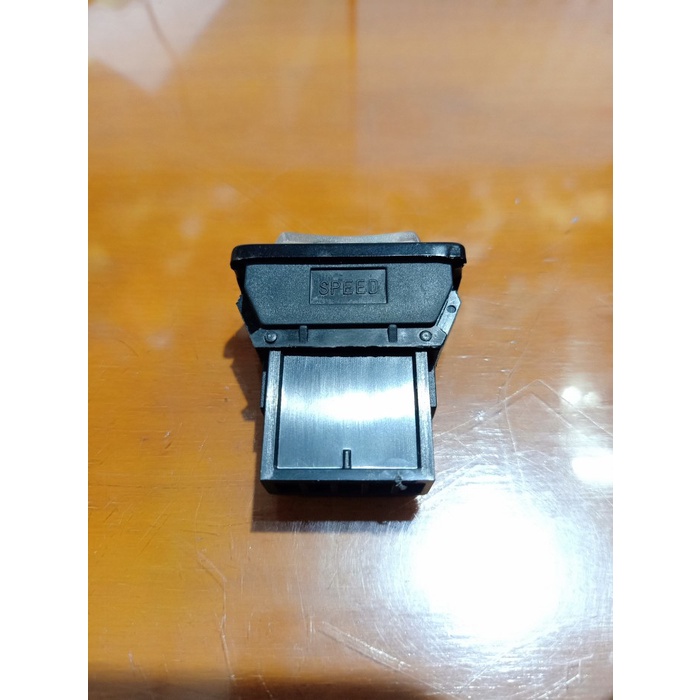 Saklar Power Window Universal .