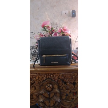 tas  kulit ransel merk DONINI warna hitam made in Italy
