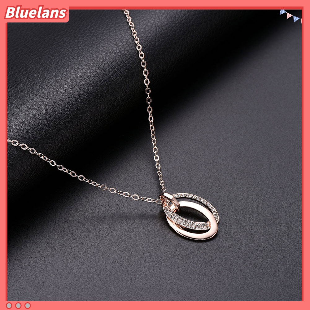 Set Perhiasan Kalung Anting Cincin Oval Ganda Hollow Aksen Berlian Imitasi Untuk Pernikahan