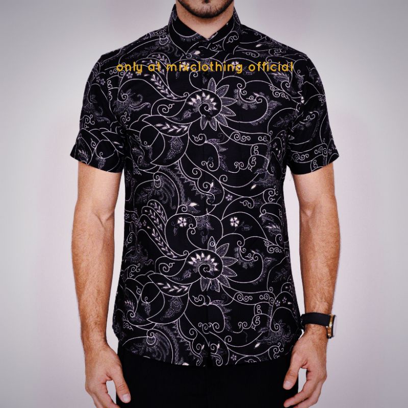 BAJU KEMEJA BATIK PRIA SLIM FIT LENGAN PENDEK SLIMFIT CBS 674