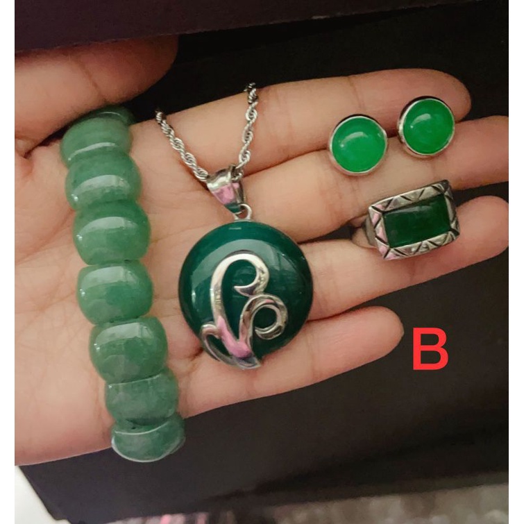 set giok titanium gelang giok asli motif kotak