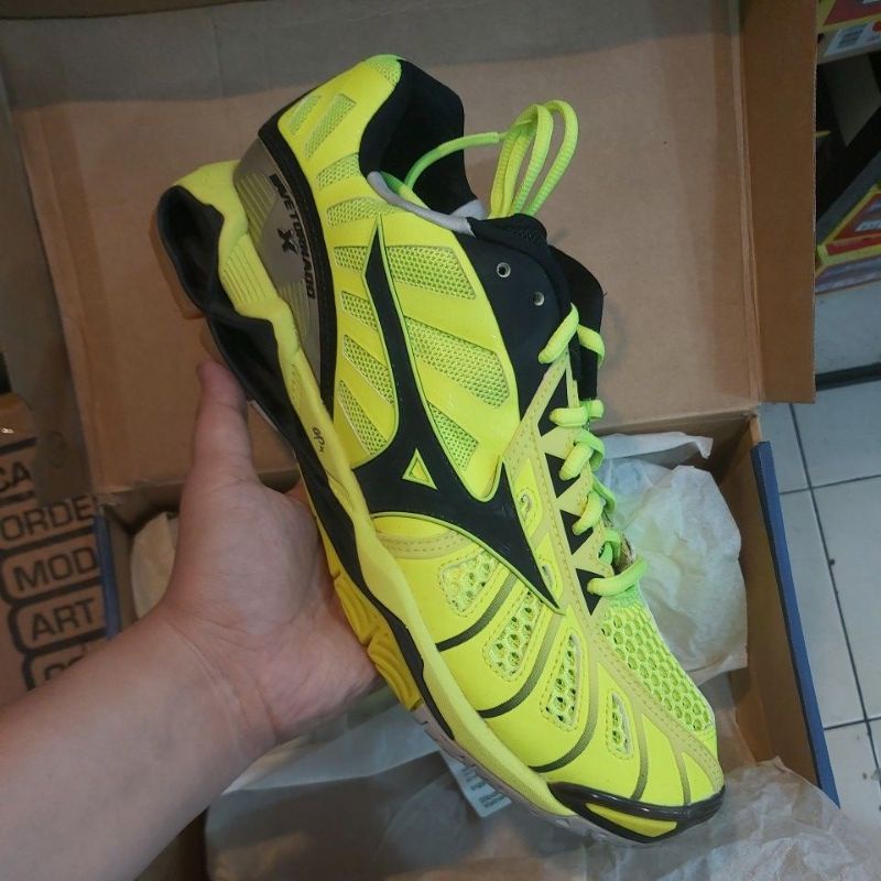 Mizuno Sepatu Volly Tornado X Original