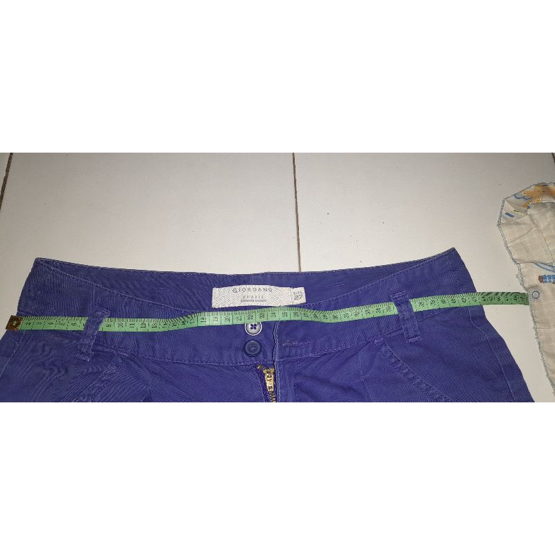 CELANA PENDEK / HOT PANT MERK GIORDANO ORIGINAL