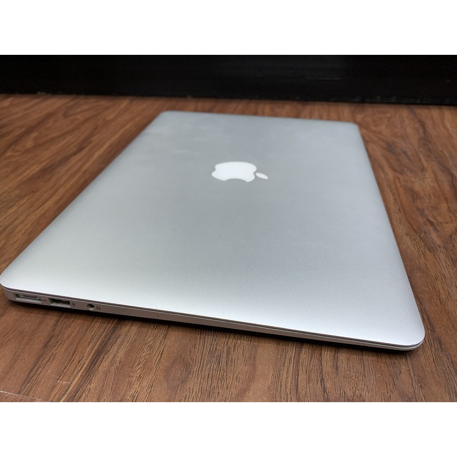 Jual Macbook Air 13-inch 2015 Second