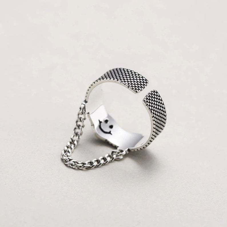 Cincin Rantai Desain smile Gaya vintage