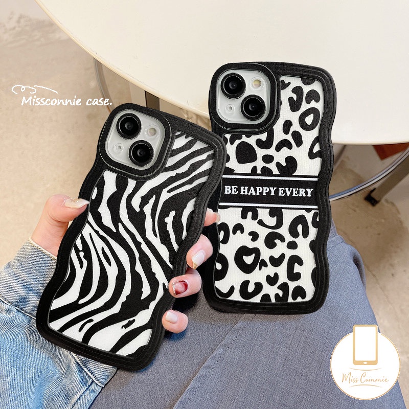 Couple Case Samsung A04s A14 A04 A03s A13 A12 A32 A53 A52 A51 A04E A22 A03 A20s A50s A50 A21s A23 A20 A02s A11 A30 A31 A52s A33 Fashion Motif Leopard Wavy Edge Soft Case