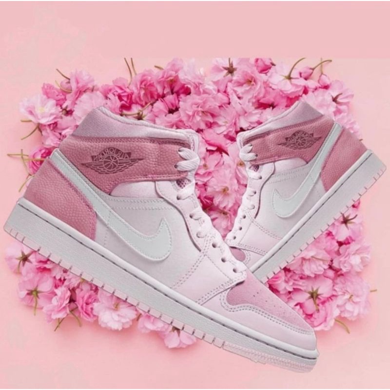 Nike Air Jordan 1 Mid &quot;Digital Pink&quot;