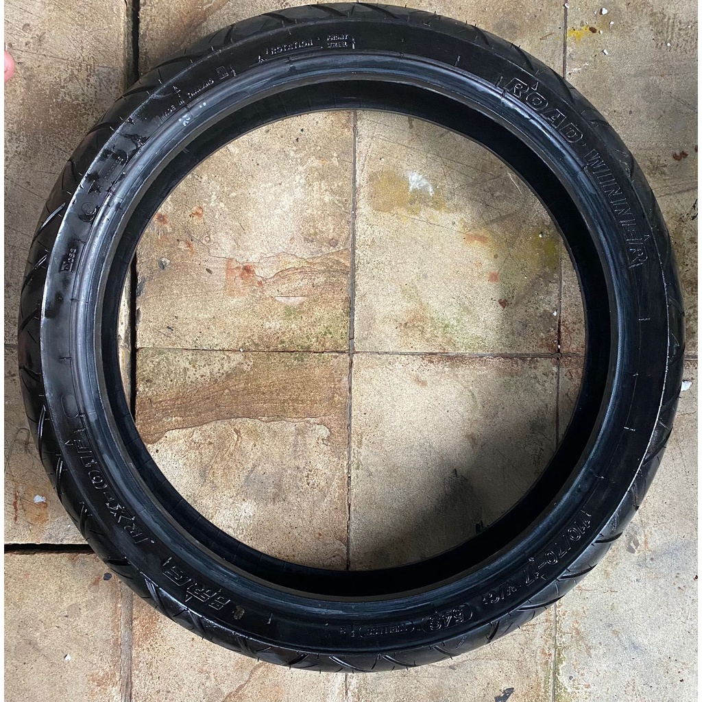 Ban Motor IRC 110/70-17 Original Copotan Motor Unit