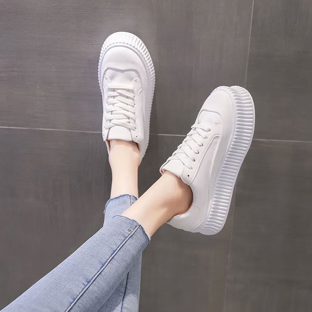 Sepatu Sneakers Simpel Putih Polos Wanita Import Breathable Fashion Trend Platform Shoes