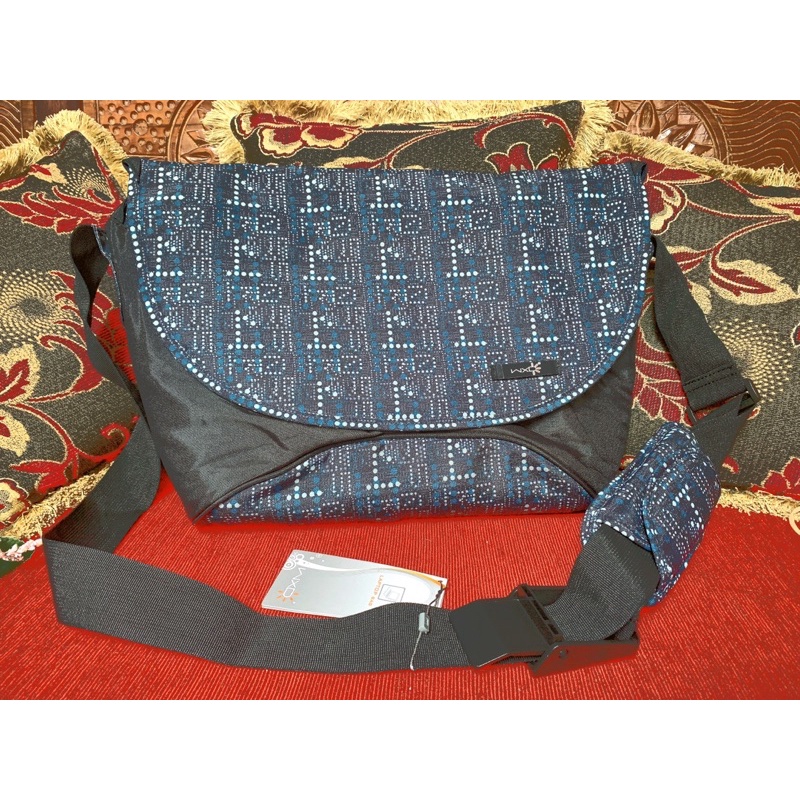 tas laptop import pria / wanita