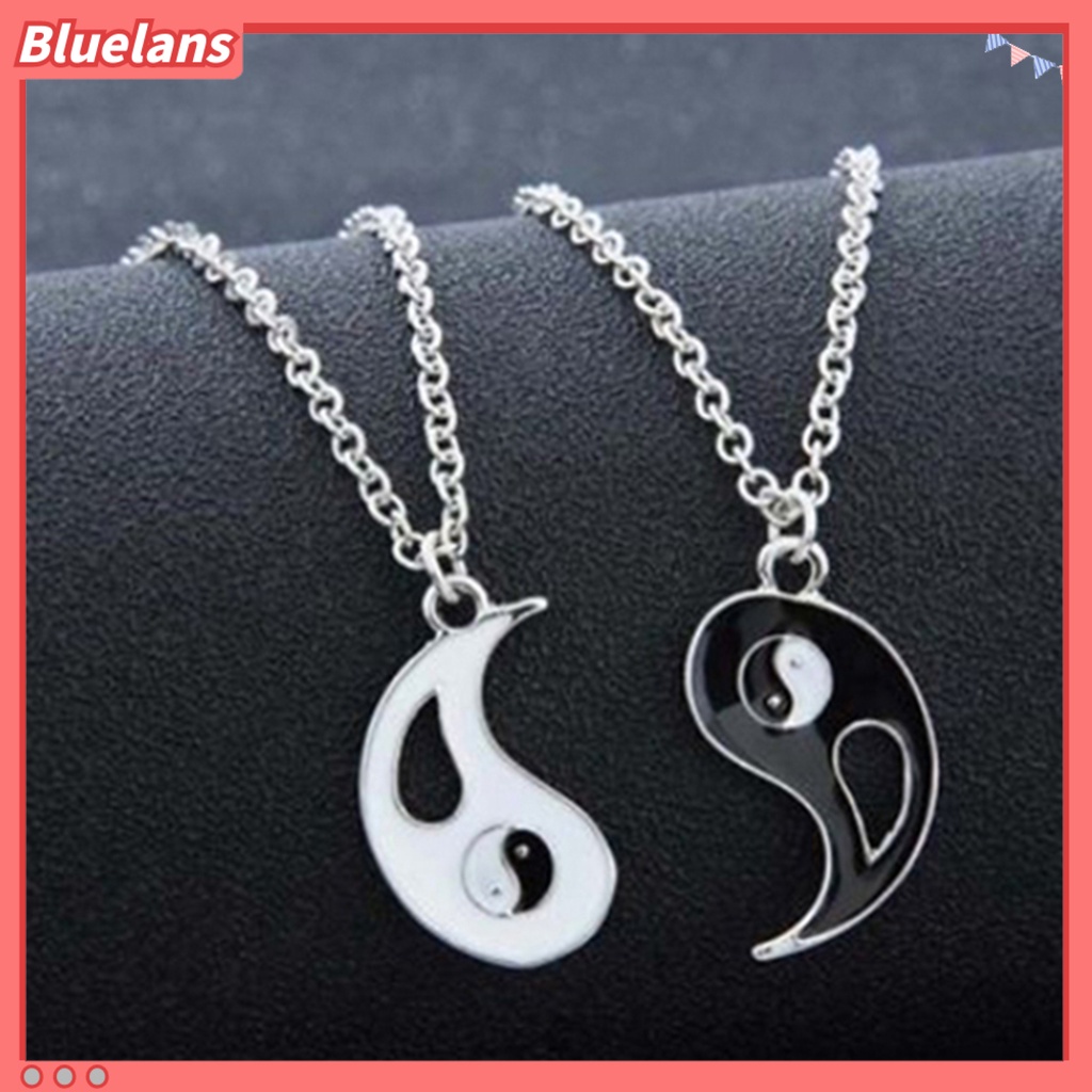 2 Pcs Perhiasan Kalung Couple Berliontin Yin Yang Hitam Putih Berlubang Untuk Teman Perempuan