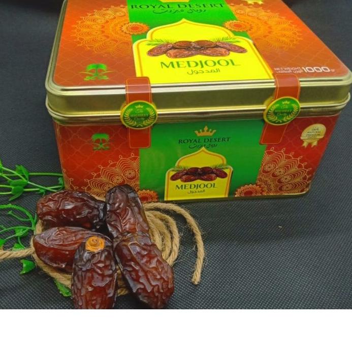

FRESHH ❀ Kurma Medjool Ekslusif Royal Desert Kaleng 1kg''