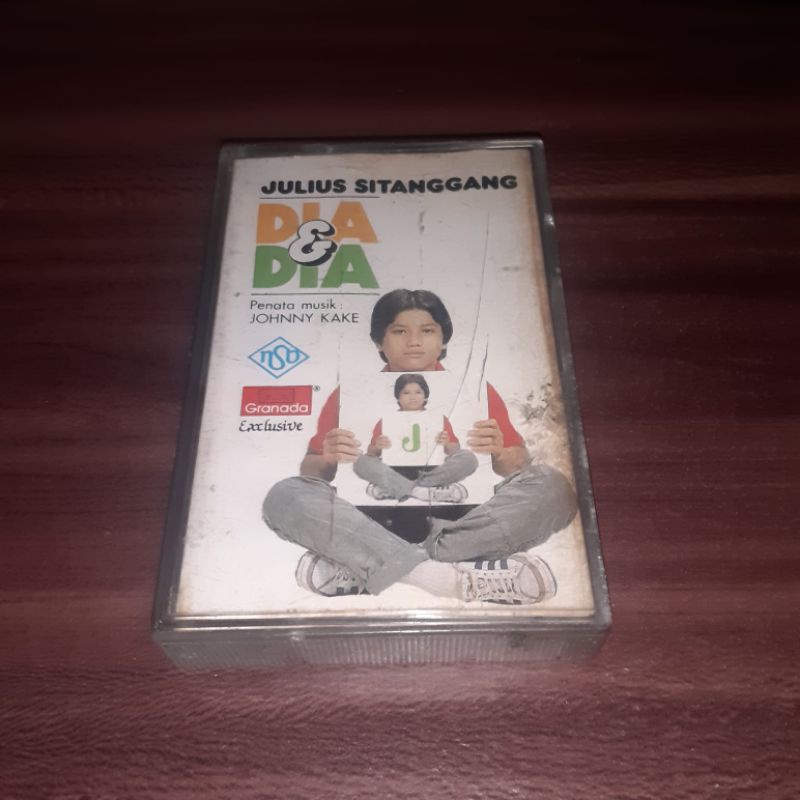 Kaset JULIUS SITANGGANG - Dia & Dia