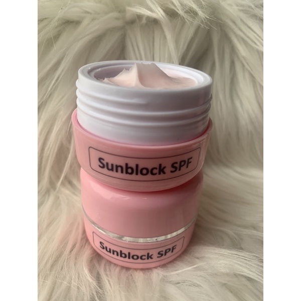 CREAM SIANG SUNBLOCK PINK SPF 50