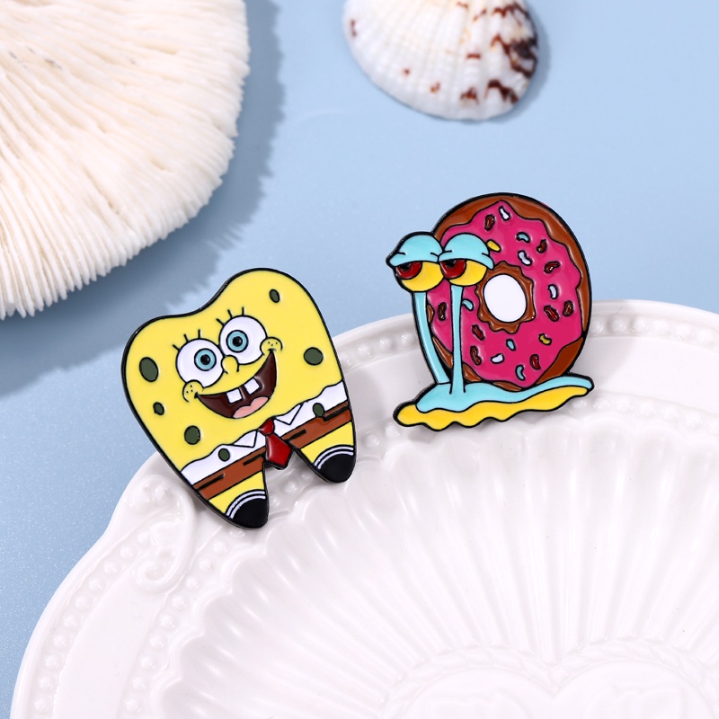 Bros Pin Enamel Bentuk Kartun SpongeBob Patrick Star Untuk Hadiah Teman