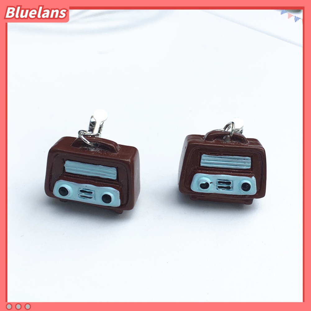 Anting Kait Gantung Wanita Desain Phonograph Radio Gaya Vintage Untuk Hadiah