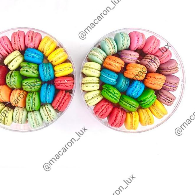 

BABY MACARON ISI 50 PCS !!