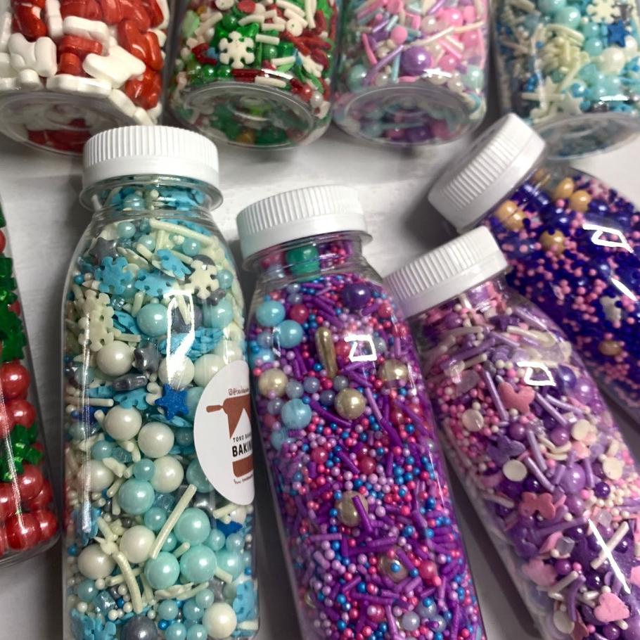 

FREE ONGKIR!SPRINKLES 100 GR /SPRINKLE WARNA WARNI/SPRINKLES MODEL LENGKAP/ GULA TRIMIT/DEKORASI KUE HIASAN KUE|KD1