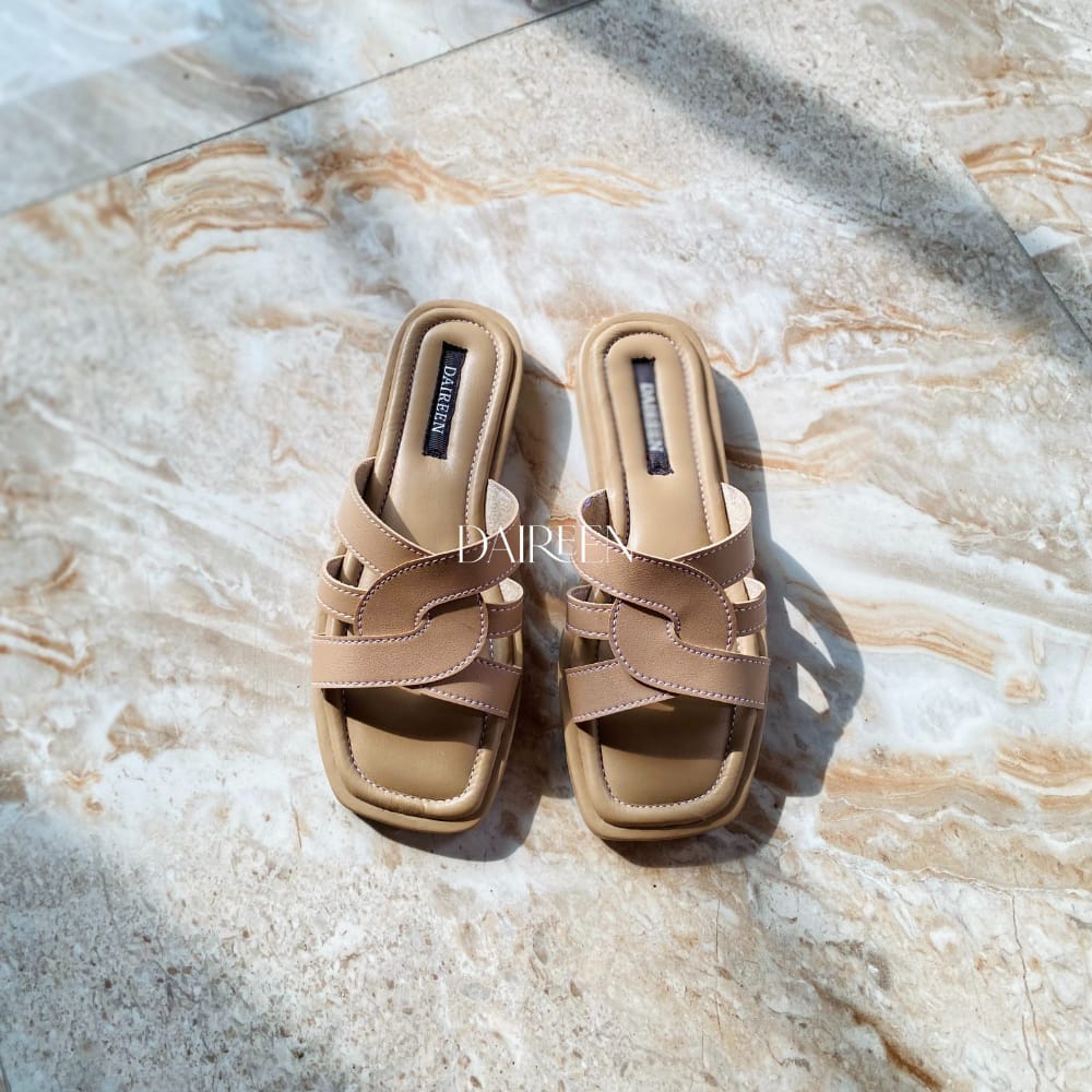DAIREEN sandal wanita Clara Platform premium best seller model terbaru 2022 warna pink black cream  white and coksu ukuran 37-40
