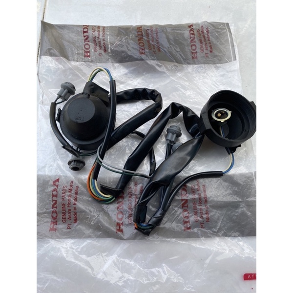 PITING LAMPU DEPAN SOKET LAMPU DEPAN VARIO TECHNO 125 FI VARIO 125 F1