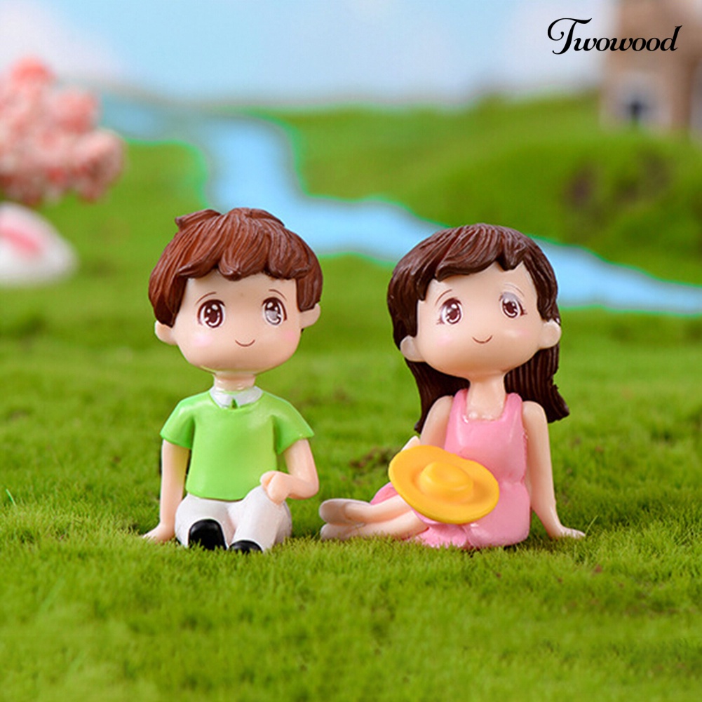 2 Pcs Ornamen Figure Mini Model Anak Laki-Laki Dan Perempuan Untuk Dekorasi