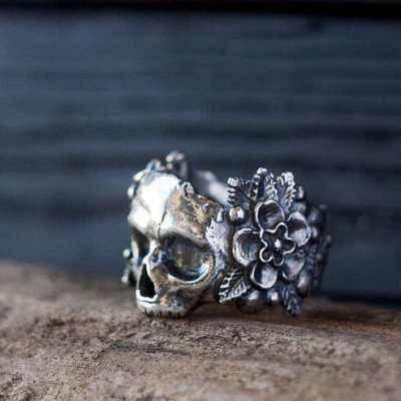 Cincin Desain Tengkorak Bunga Gaya Retro Eropa Dan Amerika