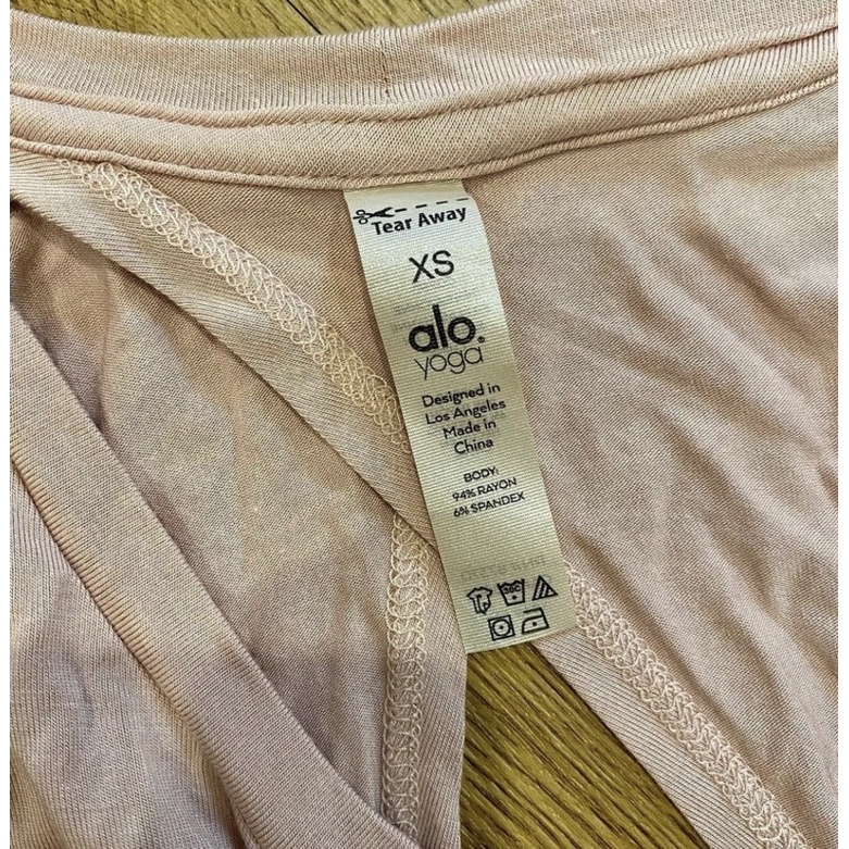 Preloved Sporttank by ALO YOGA / legging / sportsbra / bekas / second / sport / gym / fitness / baju