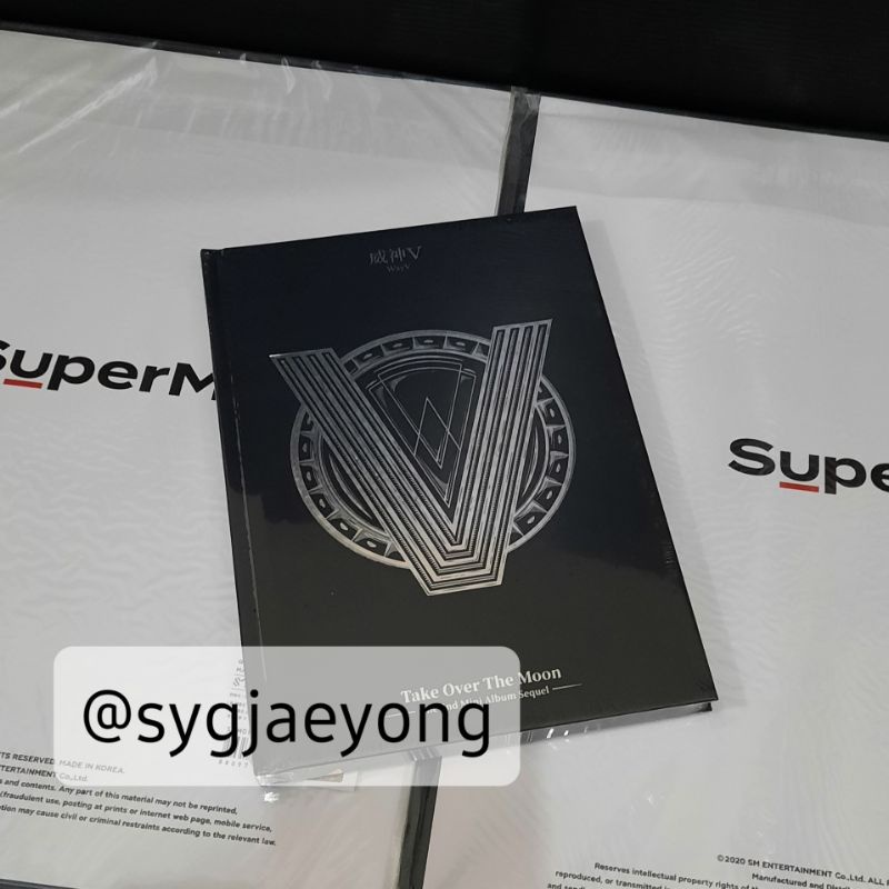 WayV 'TAKE OVER THE MOON SEQUEL' TOTM TOTMS Hitam Album Sealed | Kun, Ten, Lucas, Winwin, Xiaojun, H