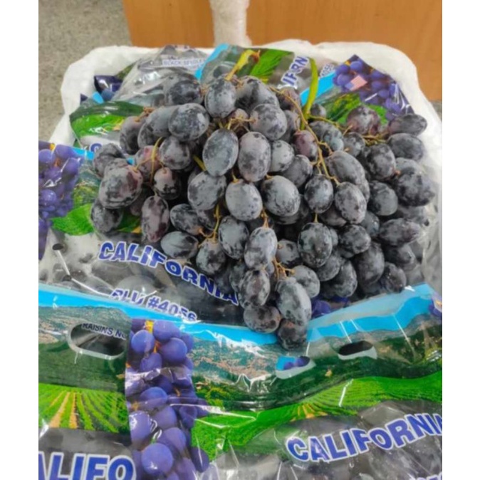 

Anggur Black Autumn Royal Seedless USA 1kg