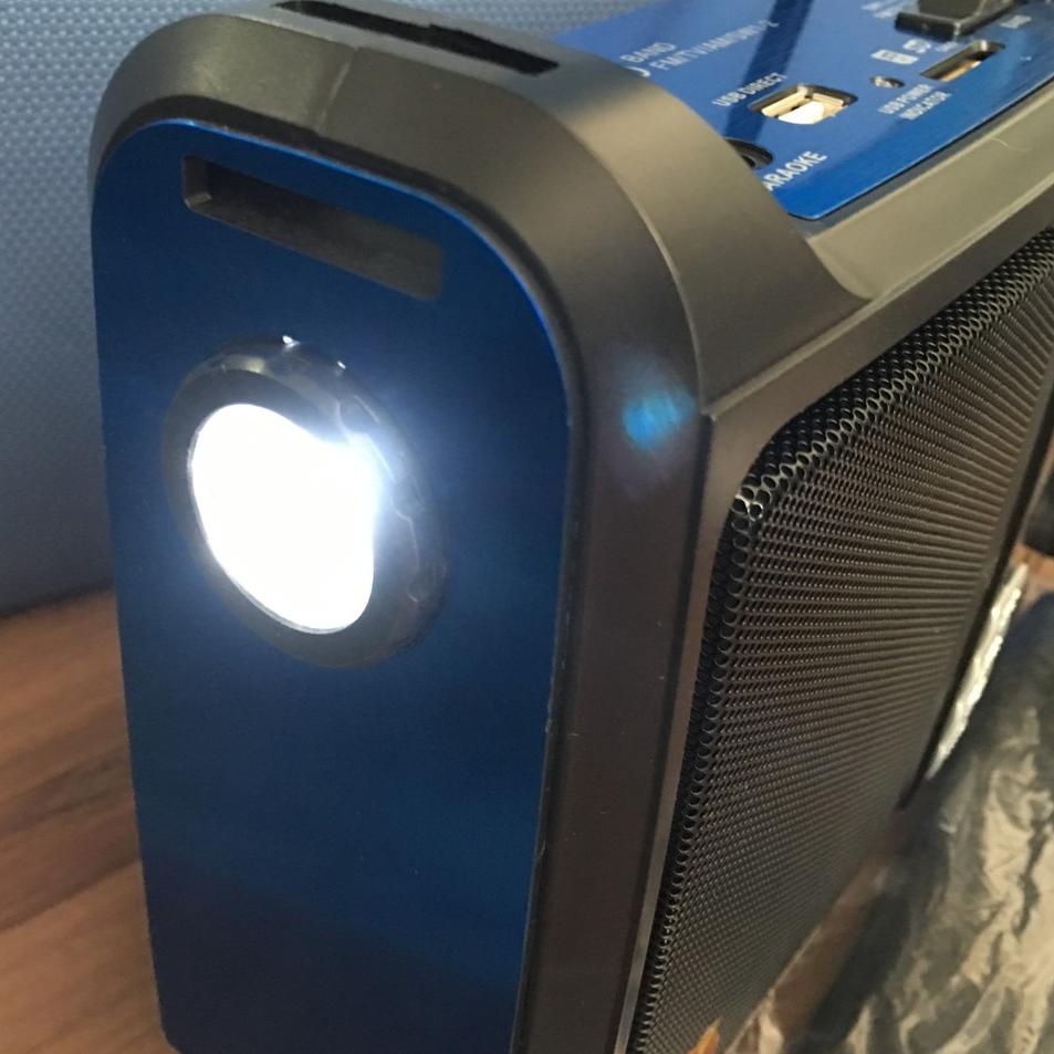 Paling Diminati Radio Asatron Besar R1028 Pemutar Musik USB Memori FM AM SW1 SW2 + Senter