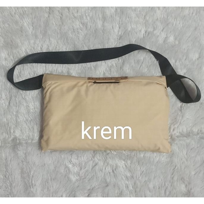 Jas Hujan Anak Yaya Kids Ponco / Kelelawar bahan Taslan