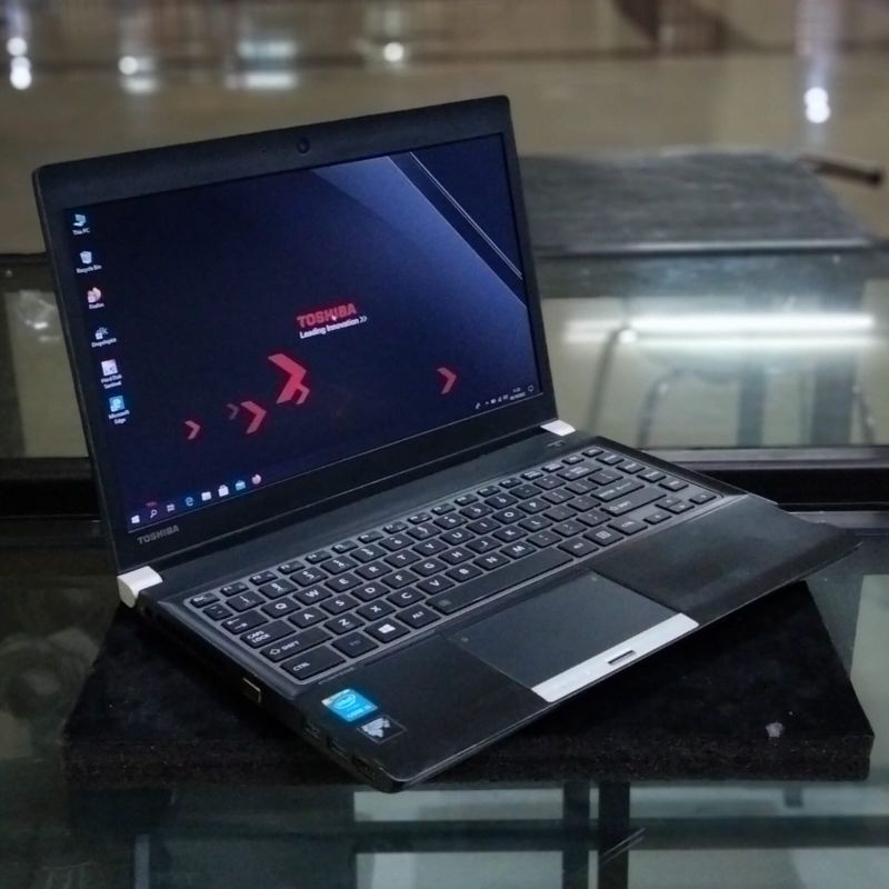toshiba portage R30 A core i5 4120U RAM 4GB HDD 750GB