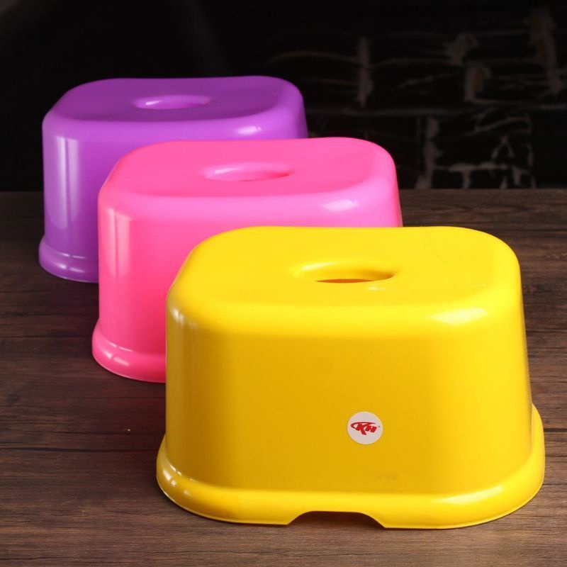 kursi anak/kursi kecil/bangku anak kecil