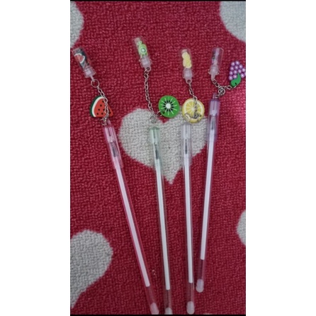 

Pulpen gantung 1 seri 4pcs
