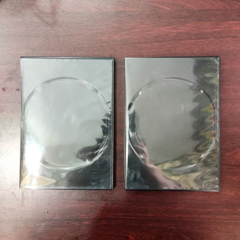 Kotak CD / DVD hitam
