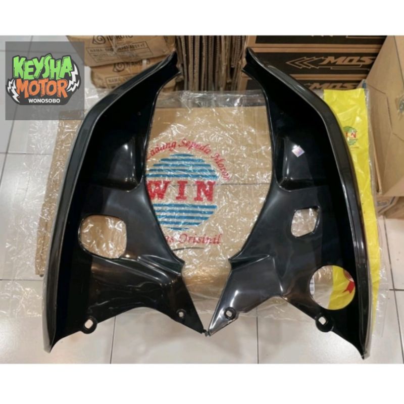 SAYAP ASTREA GRAND/ LEGENDA WARNA HITAM MERK WIN