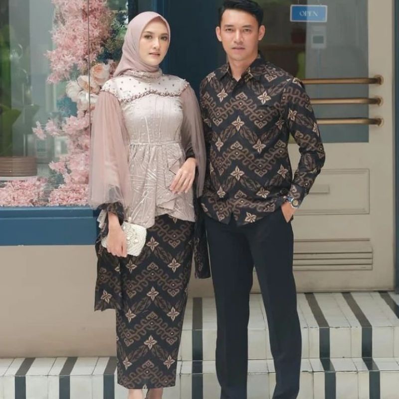 couple kebaya vanila modern/couple kebaya lamaran modern/couple kebaya tunangan modern