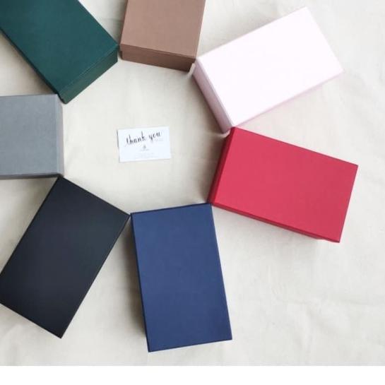 

Kotak Kado/Giftbox uk. 20 x 12 x TINGGI 8 cm - Biru