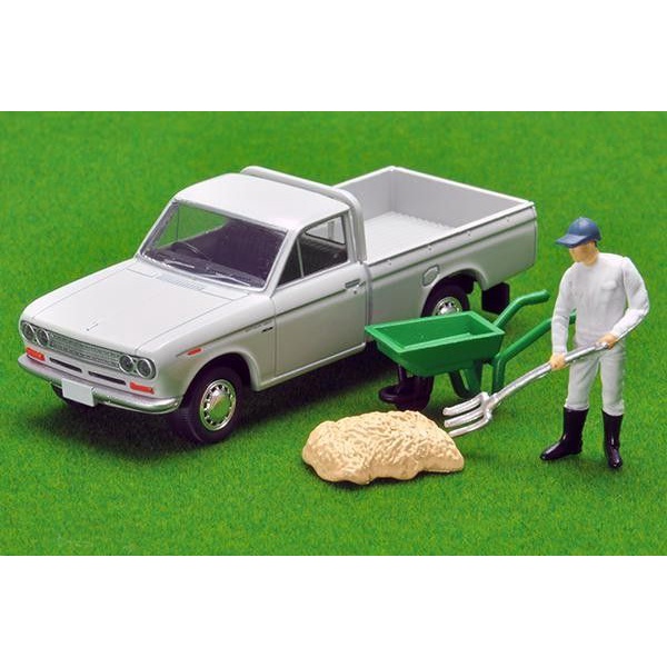 Tomica Limited Vintage TLV LV-195c Datsun Truck 1300 Deluxe (White)