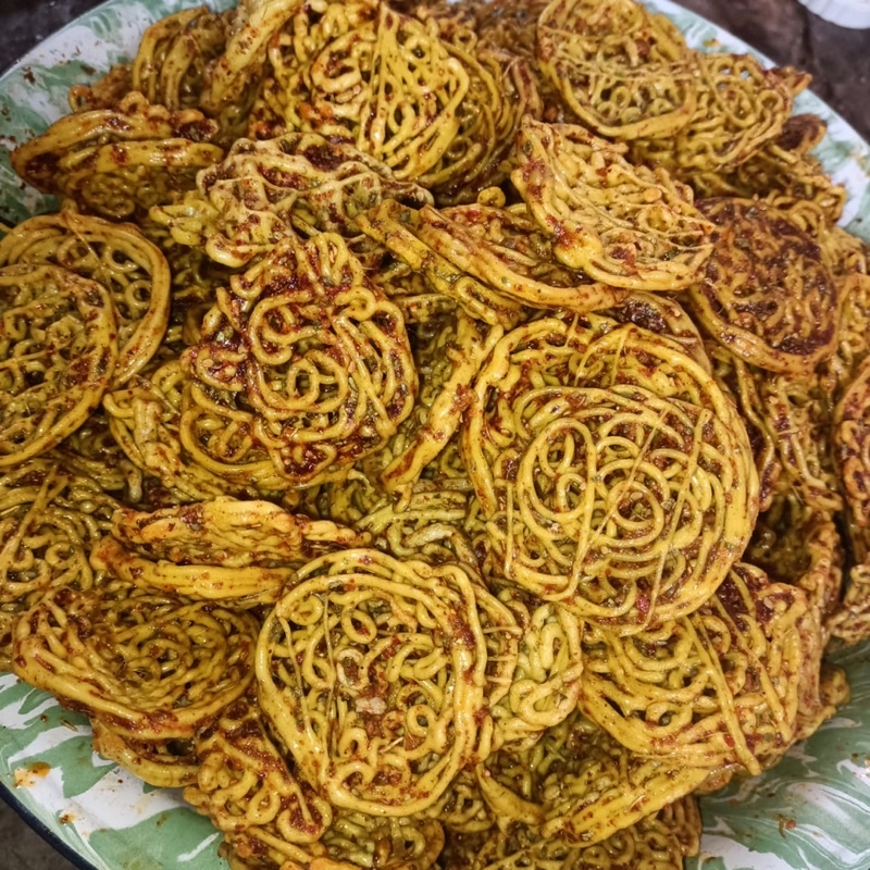 

Seblak Krupuk Mie Cikruh 80gr