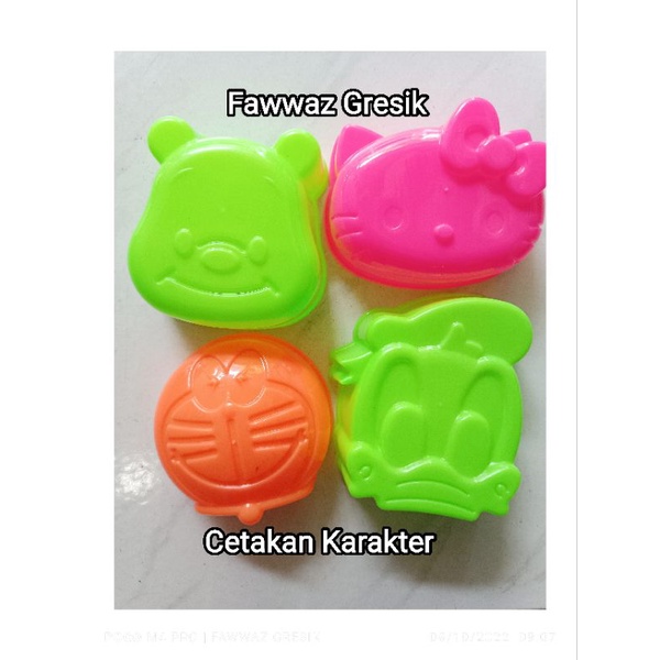 Cetakan Nasi Kue / Nasi kuning Agar Puding Set Isi 4pcs Pooh Hellokitty Donald Doraemon