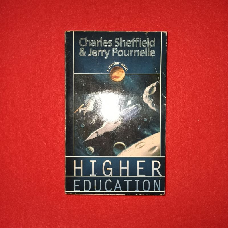 Novel bahasa Inggris Charles Sheffield and Jerry Pournelle higher Education