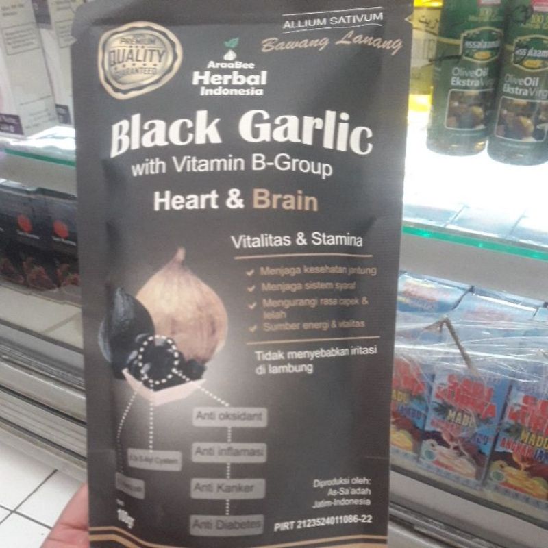 

OBAT KOLESTROL,DARAH TINGGI,ASAM URAT Black Garlic Bawang Lanang Sejati with Vitamin B-Group 100Gram