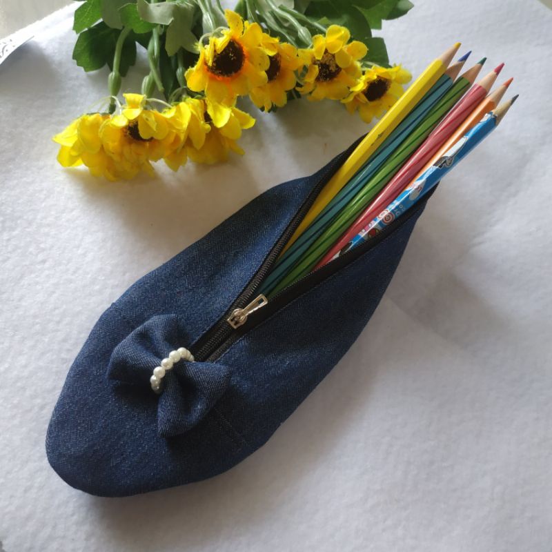 

dusgrib tempat pensil miniatur sepatu