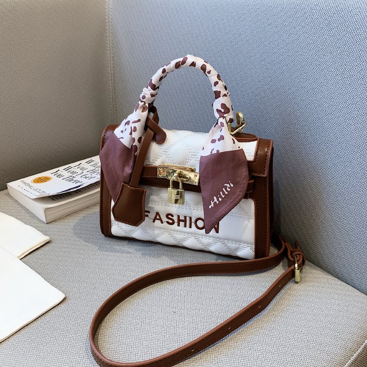 ( 2PC 1KG ) GTBI998879929  New Arrival  !!!  Tas Selempang  Tas Wanita Import  Premium Terbaru+SALL